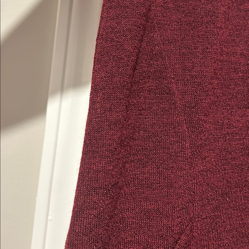 NWOT-Light Weight Sweater Small-You & Me Burgundy Long Sleeve Casual - Picture 10 of 11